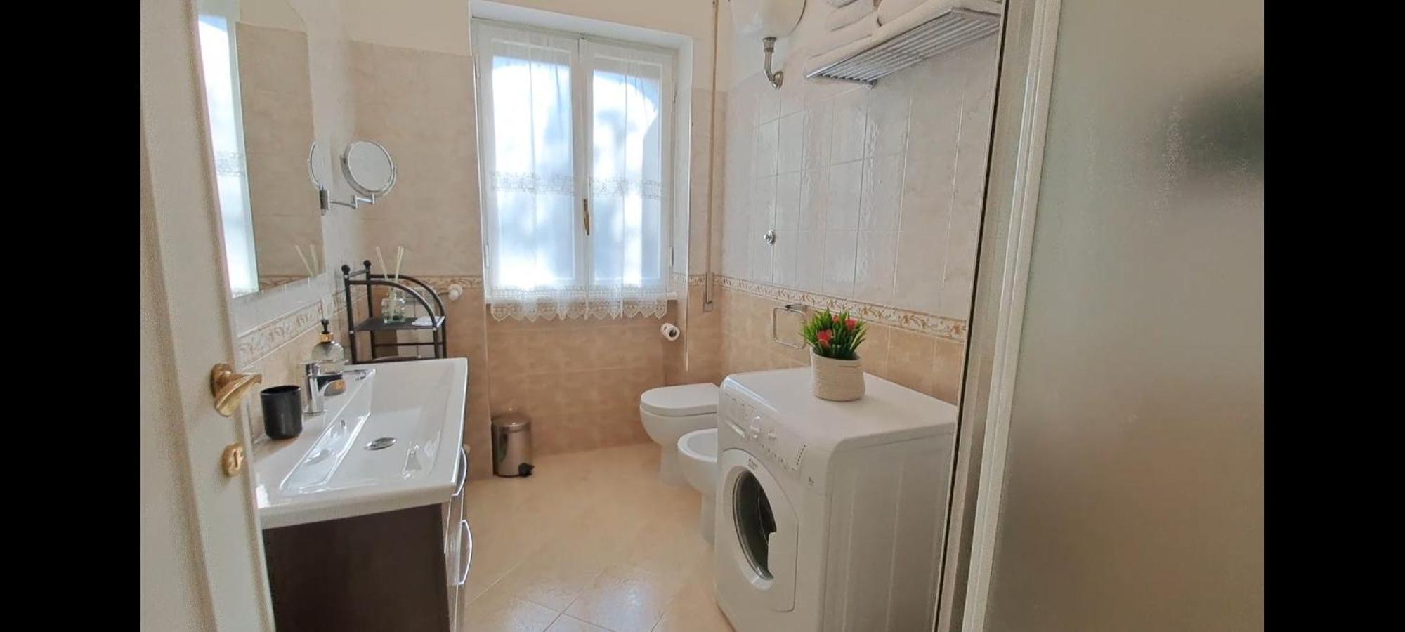 Roma Bema Apartment - Charme E Relax A Due Passi Dal Vaticano Exterior photo
