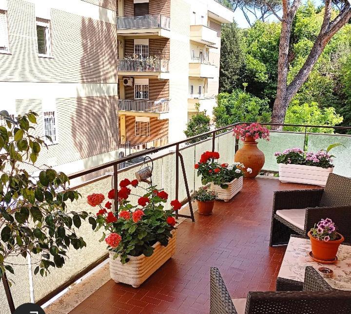 Roma Bema Apartment - Charme E Relax A Due Passi Dal Vaticano Exterior photo